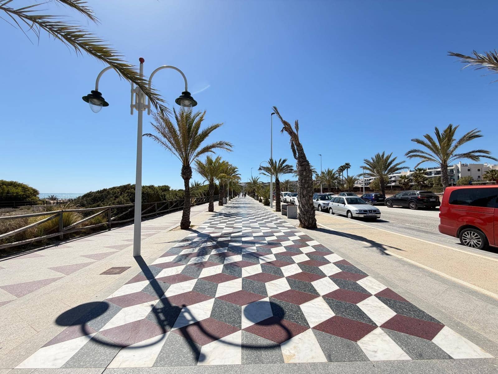 Adosado de 3 habitaciones en Gran Alacant en venta con garaje - 219.000 € (Ref: 9738569)