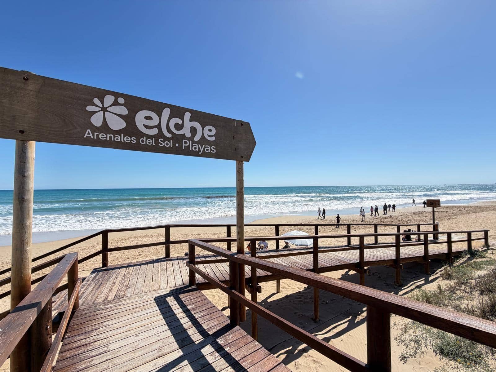 Adosado de 3 habitaciones en Gran Alacant en venta con garaje - 219.000 € (Ref: 9738569)