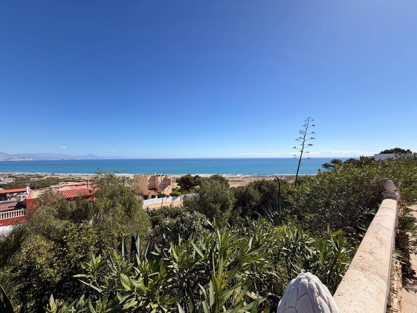 Adosado de 3 habitaciones en Gran Alacant en venta con garaje - 219.000 € (Ref: 9738569)