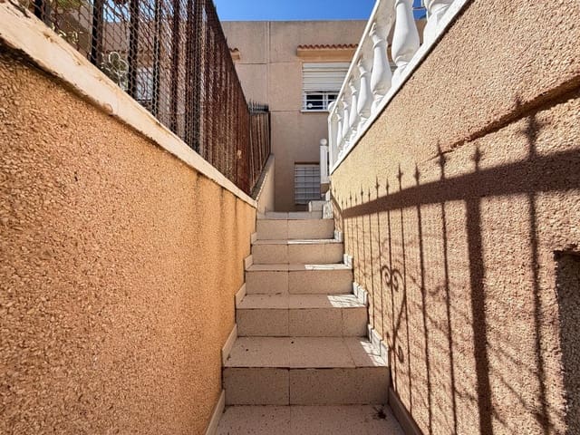 3 bedroom Terraced Villa for sale in Gran Alacant, Santa Pola with garage - € 219,000 (Ref: 9738569)