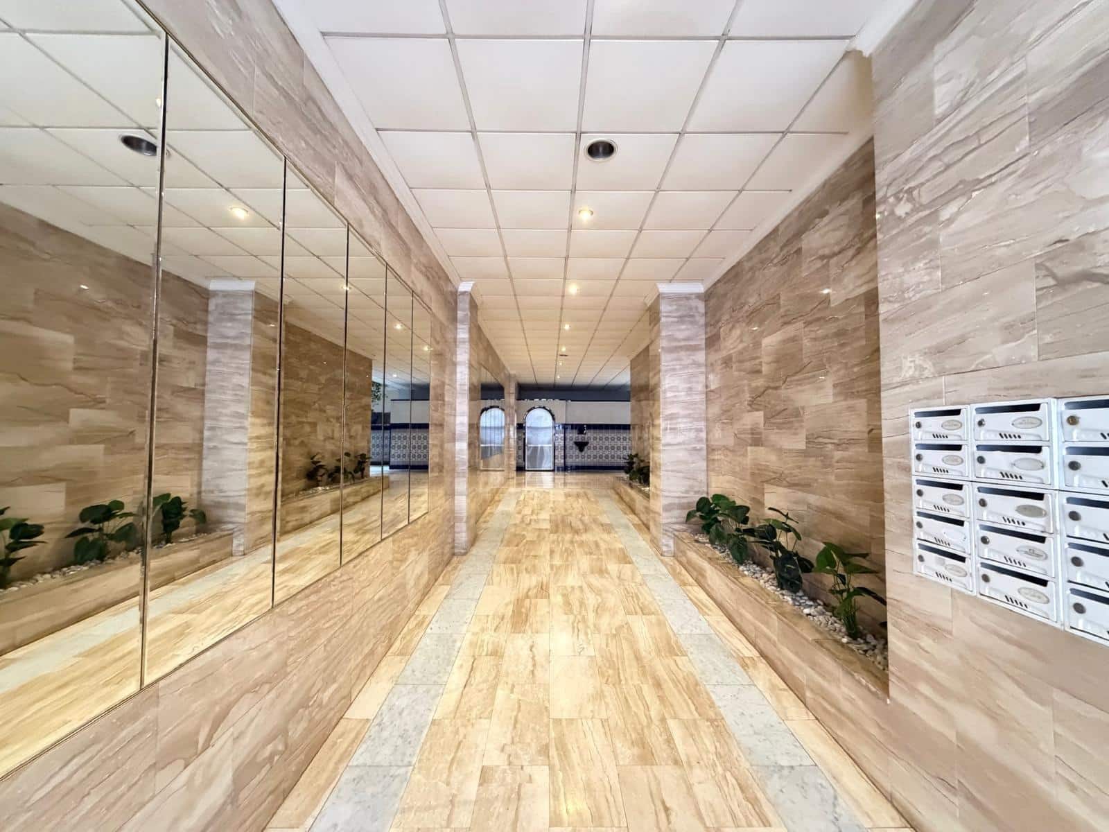 2 chambre Appartement à vendre à Torrevieja - 175 000 € (Ref: 9741743)