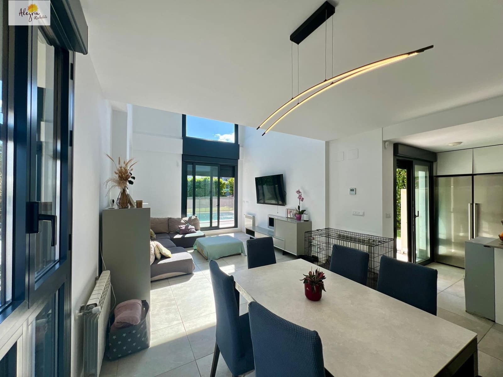 4 Zimmer Villa zu verkaufen in Betera mit Pool Garage - 800.000 € (Ref: 9741744)