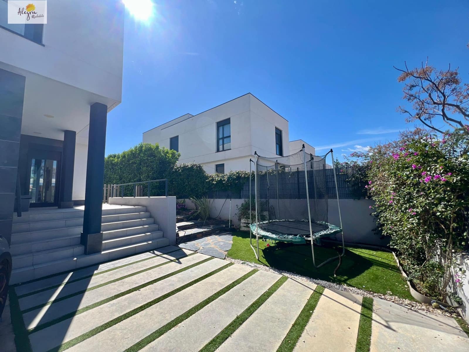 4 Zimmer Villa zu verkaufen in Betera mit Pool Garage - 800.000 € (Ref: 9741744)