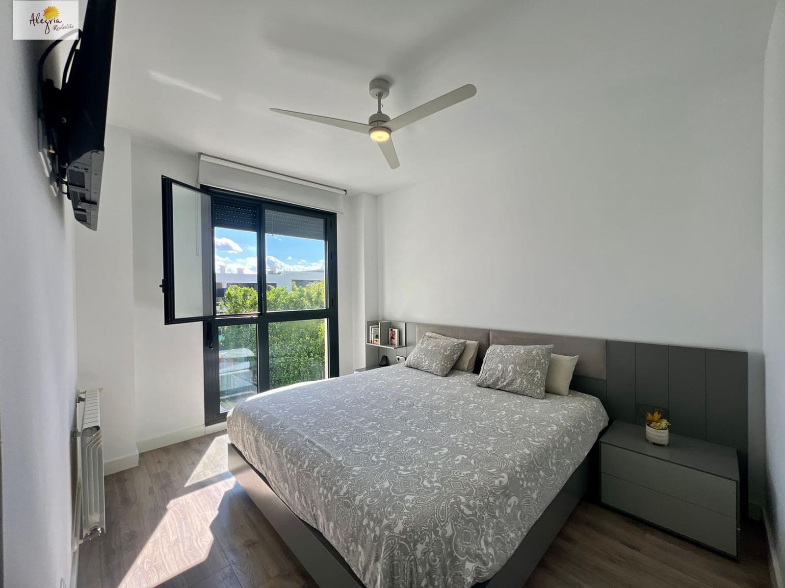 4 Zimmer Villa zu verkaufen in Betera mit Pool Garage - 800.000 € (Ref: 9741744)