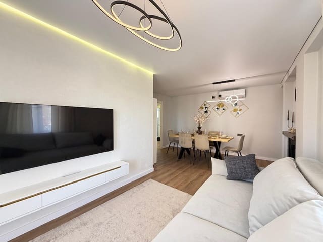 3 chambre Appartement à vendre à Punta Prima, Torrevieja - 275 000 € (Ref: 9741746)