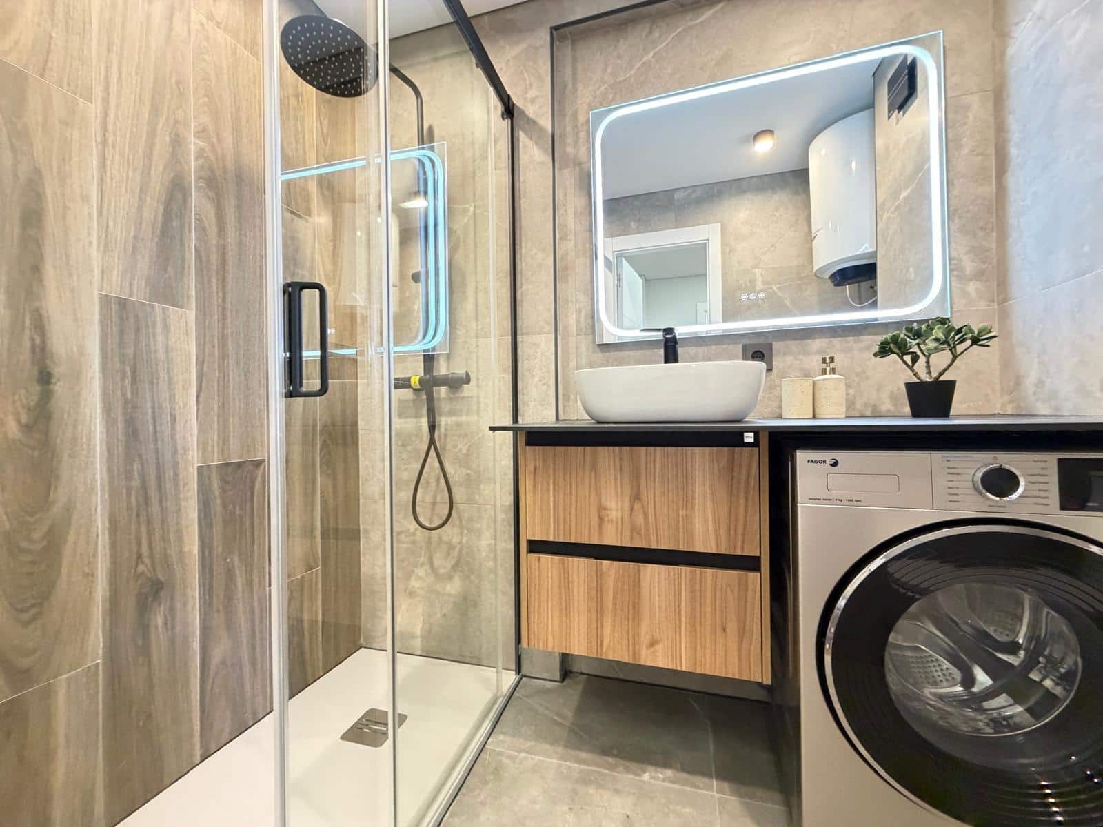 3 bedroom Apartment for sale in Punta Prima - € 275,000 (Ref: 9741746)