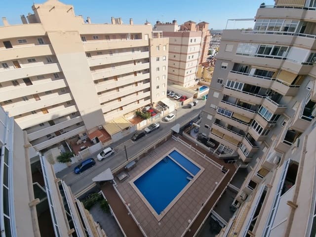 2 slaapkamer Appartement te koop in Nueva Torrevieja, Torrevieja - € 125.000 (Ref: 9741747)