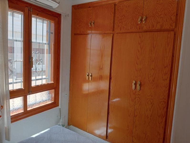 1 chambre Penthouse à vendre à Torrevieja - 125 000 € (Ref: 9747890)