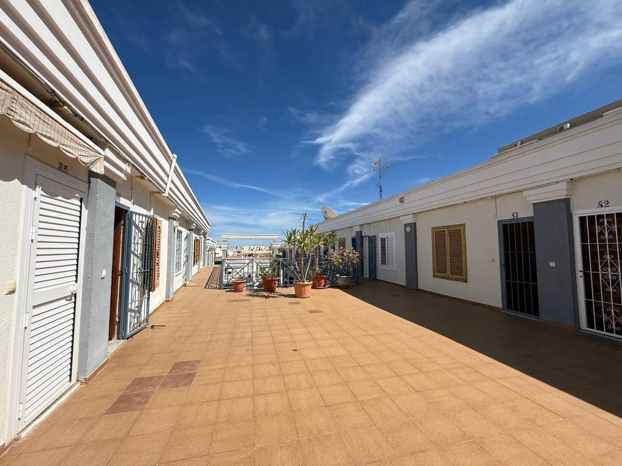 1 chambre Penthouse à vendre à Torrevieja - 125 000 € (Ref: 9747890)