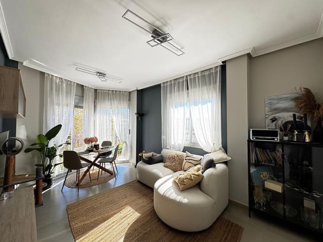 3 soveværelse Lejlighed til salg i Nueva Torrevieja, Torrevieja med garage - € 285.000 (Ref: 9755676)