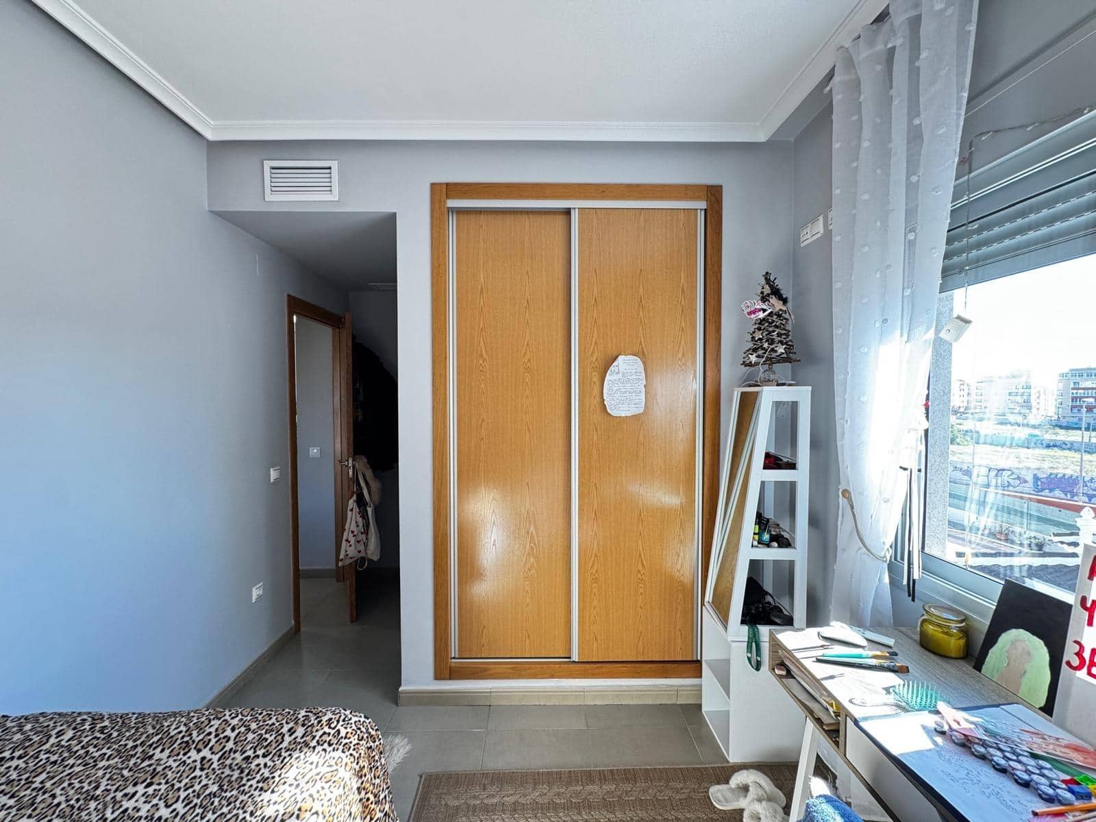 3 soveværelse Lejlighed til salg i Torrevieja med garage - € 285.000 (Ref: 9755676)