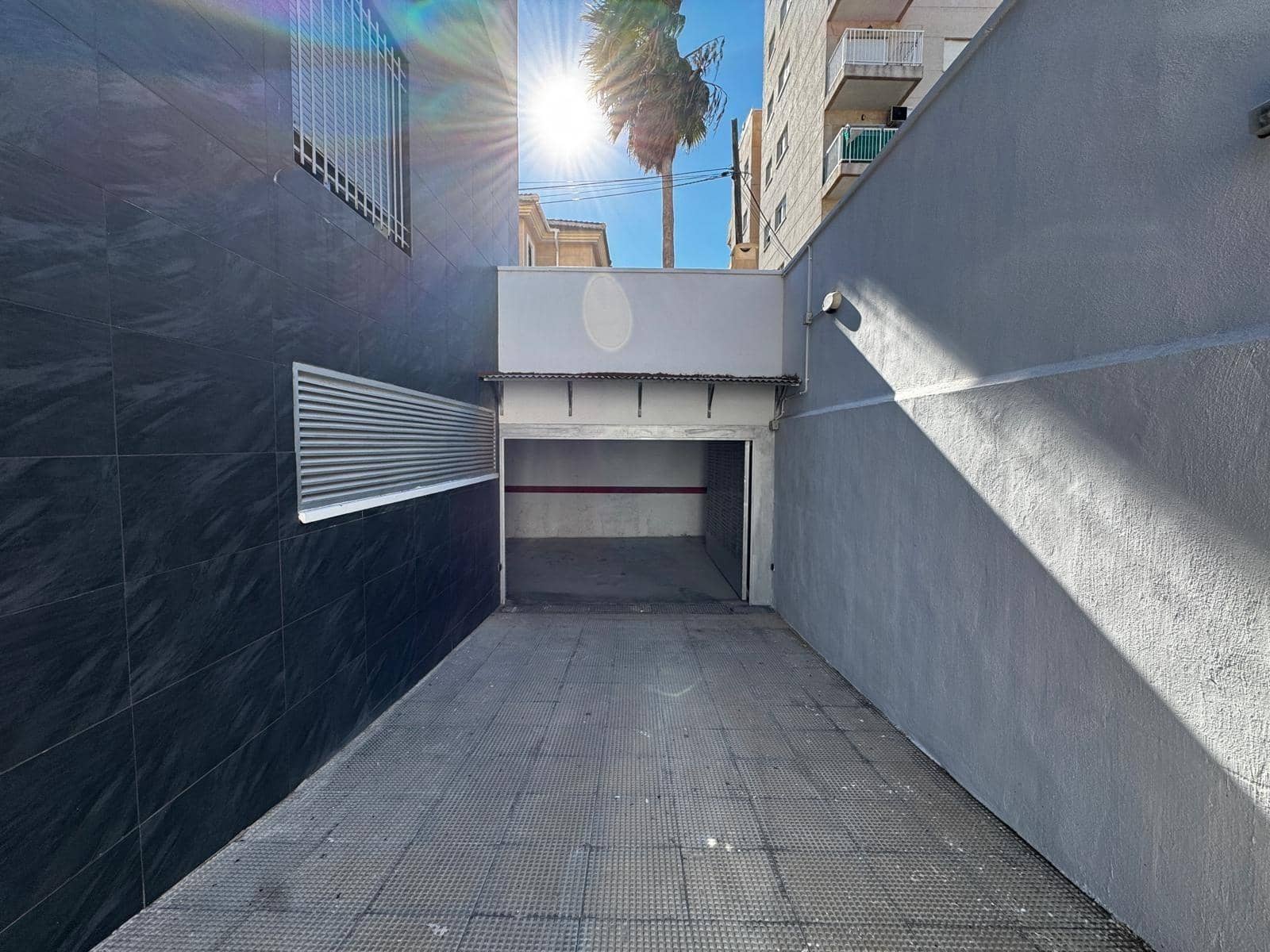 3 soveværelse Lejlighed til salg i Torrevieja med garage - € 285.000 (Ref: 9755676)