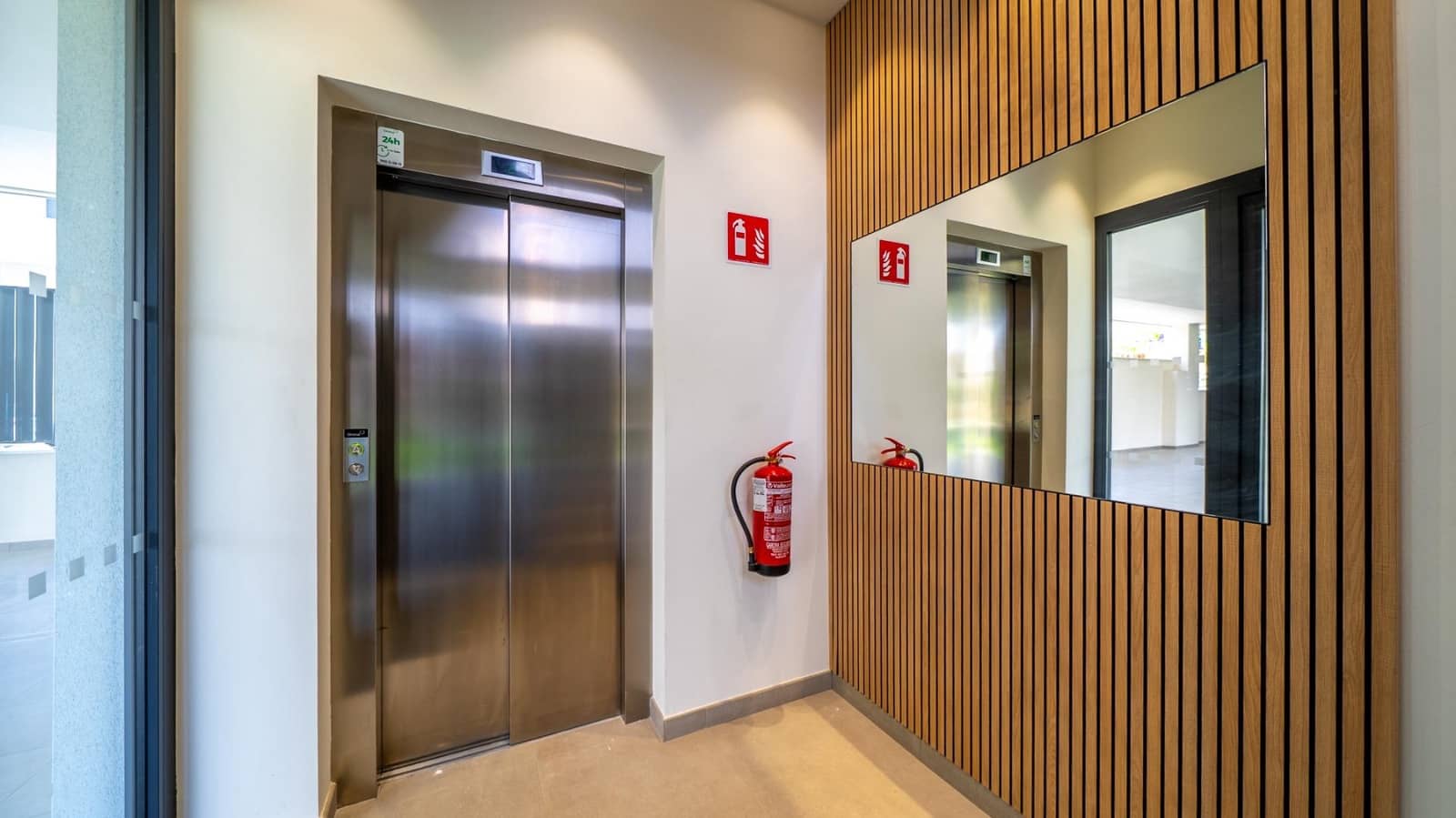 3 quarto Apartamento para venda em Alicante cidade com garagem - 387 000 € (Ref: 9755677)