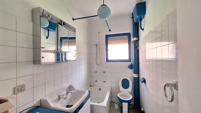 3 soveværelse Lejlighed til salg i Mieres - € 32.000 (Ref: 9755683)