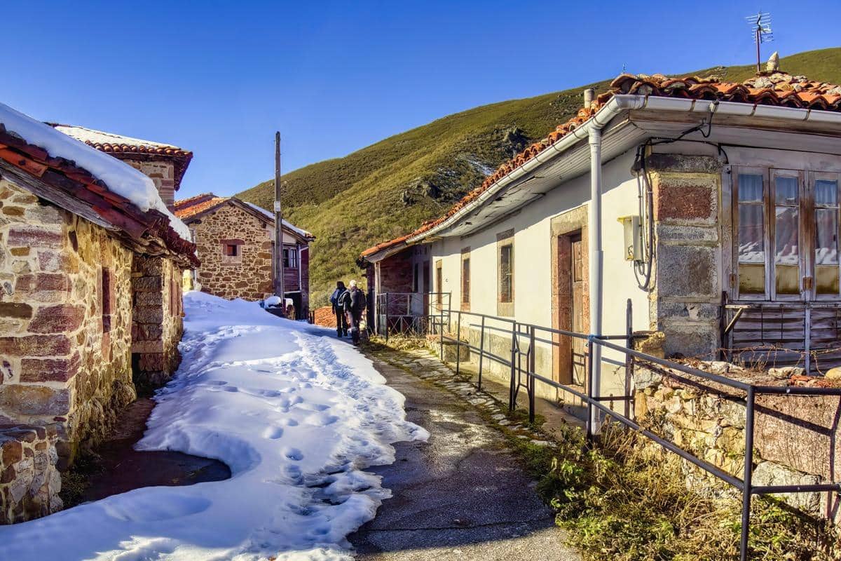 Finca/Casa di Campagna in vendita in Teverga - 80.000 € (Rif: 9755686)
