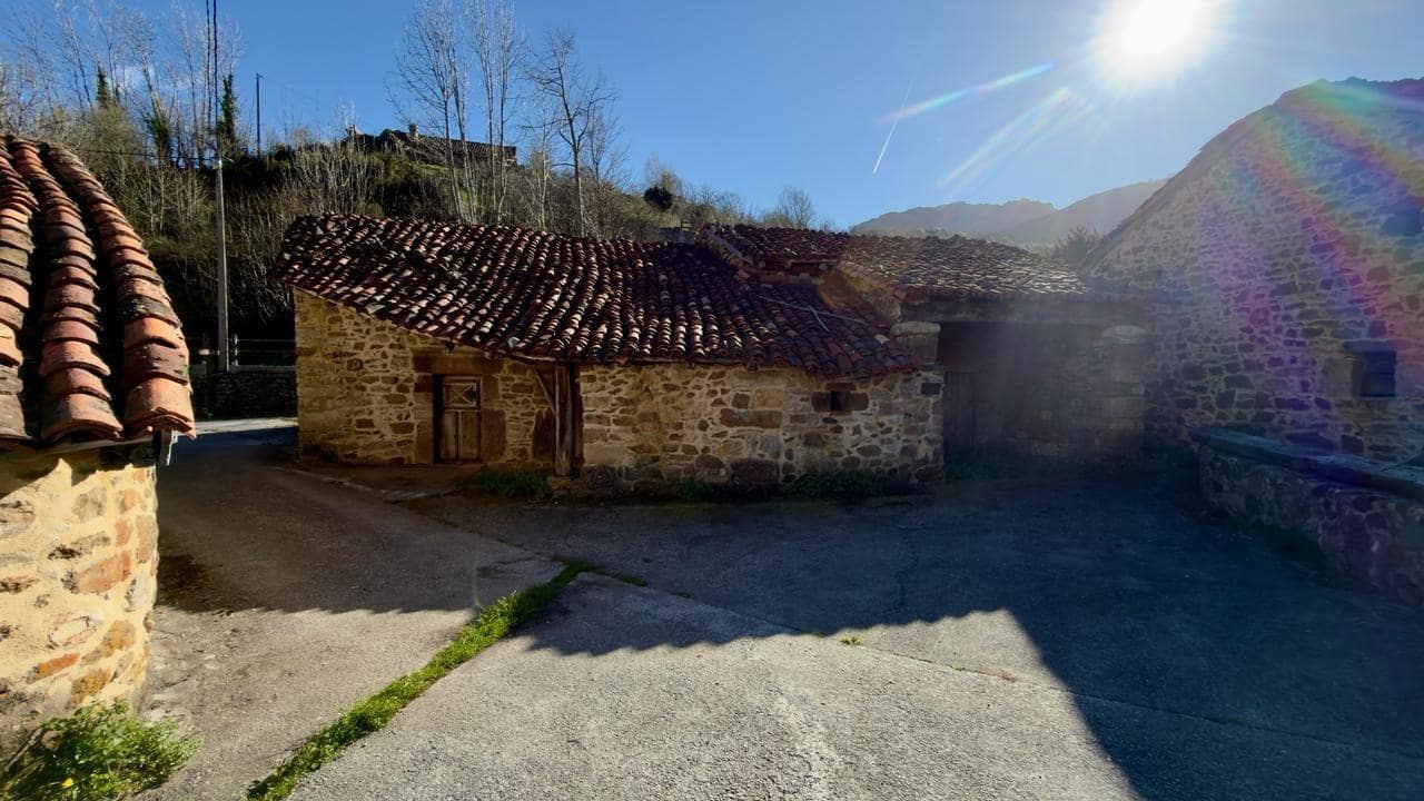 Finca/Casa di Campagna in vendita in Teverga - 80.000 € (Rif: 9755686)
