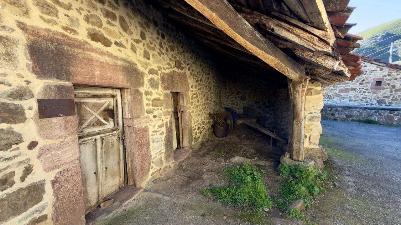 Finca/Casa di Campagna in vendita in Teverga - 80.000 € (Rif: 9755686)