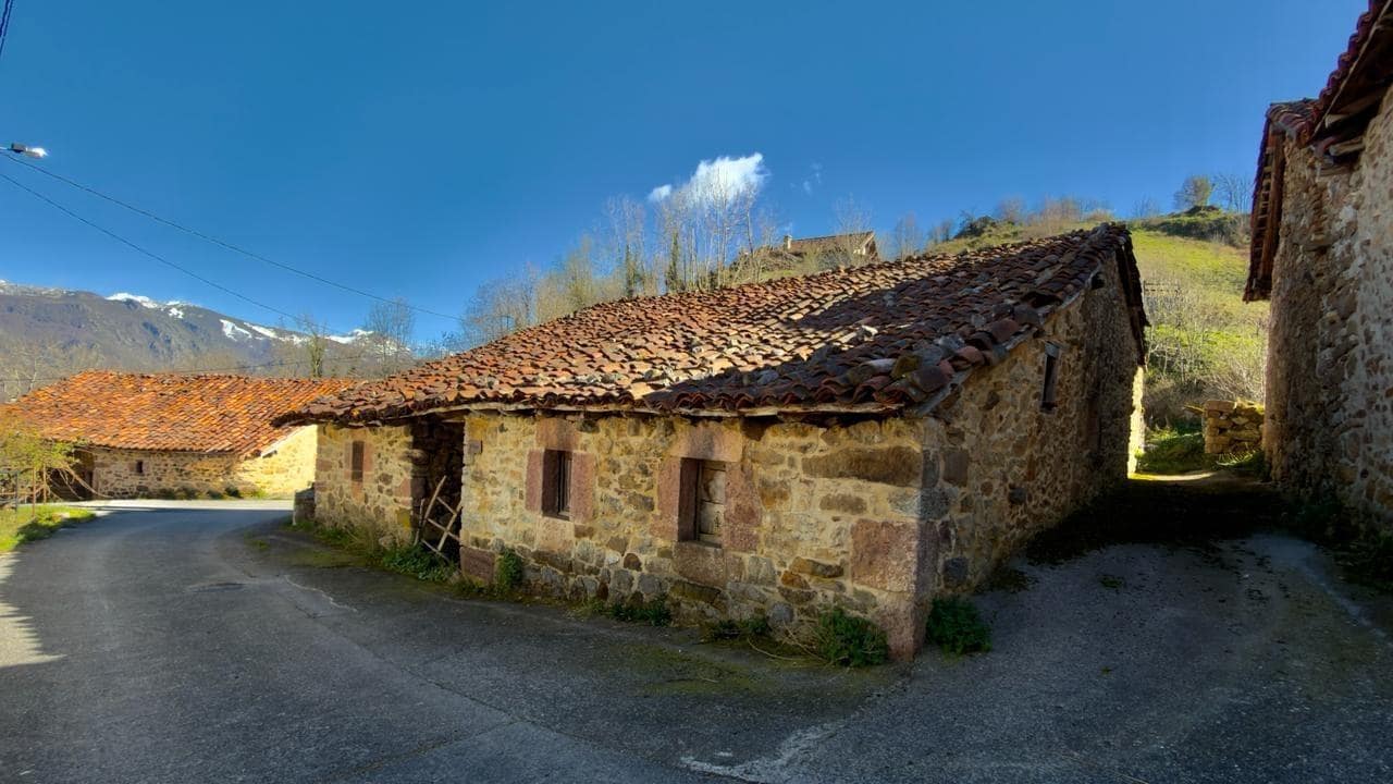 Finca/Casa di Campagna in vendita in Teverga - 80.000 € (Rif: 9755686)