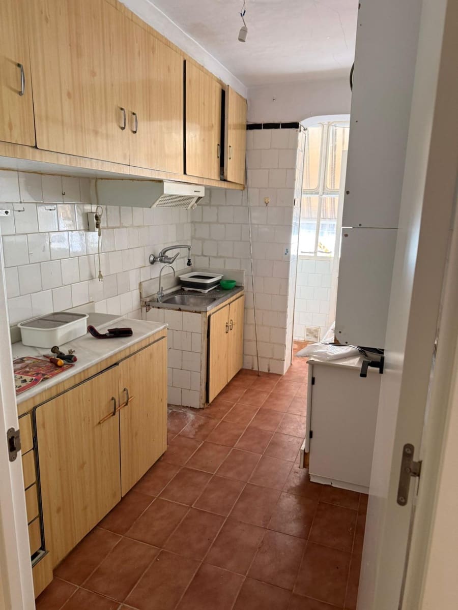 3 quarto Apartamento para venda em Alicante cidade - 150 000 € (Ref: 9758966)