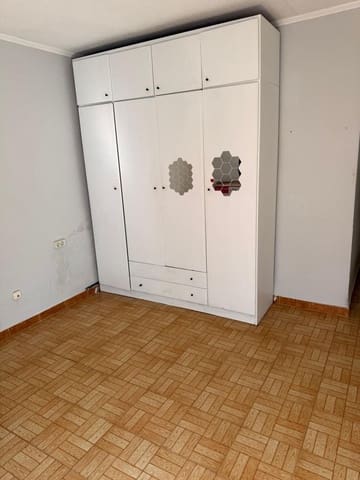 3 quarto Apartamento para venda em Alicante cidade - 150 000 € (Ref: 9758966)