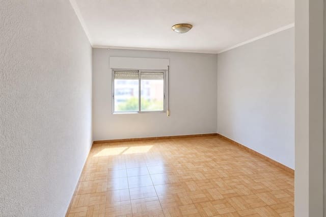 3 Zimmer Wohnung zu verkaufen in Alicante / Alacant Stadt - 139.900 € (Ref: 9758966)