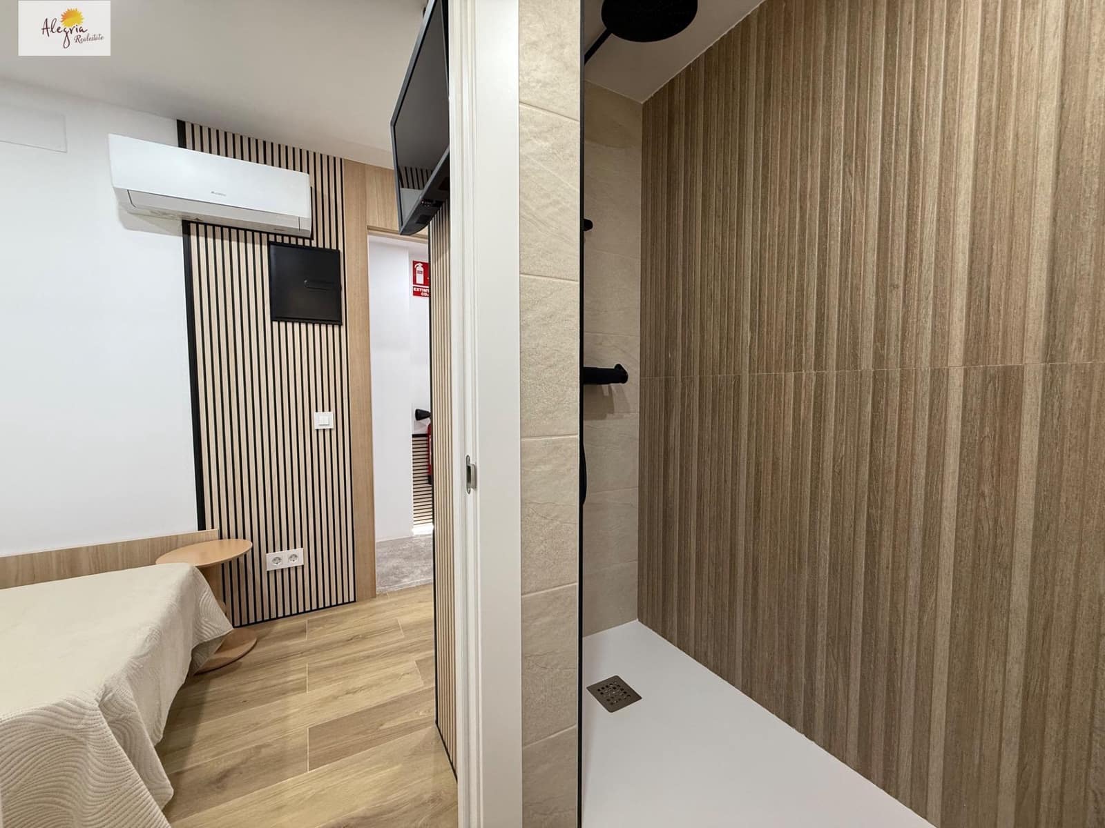 5 sypialnia Pensjonat na sprzedaż w Miasto Alicante / Alacant - 850 000 € (Ref: 9758967)