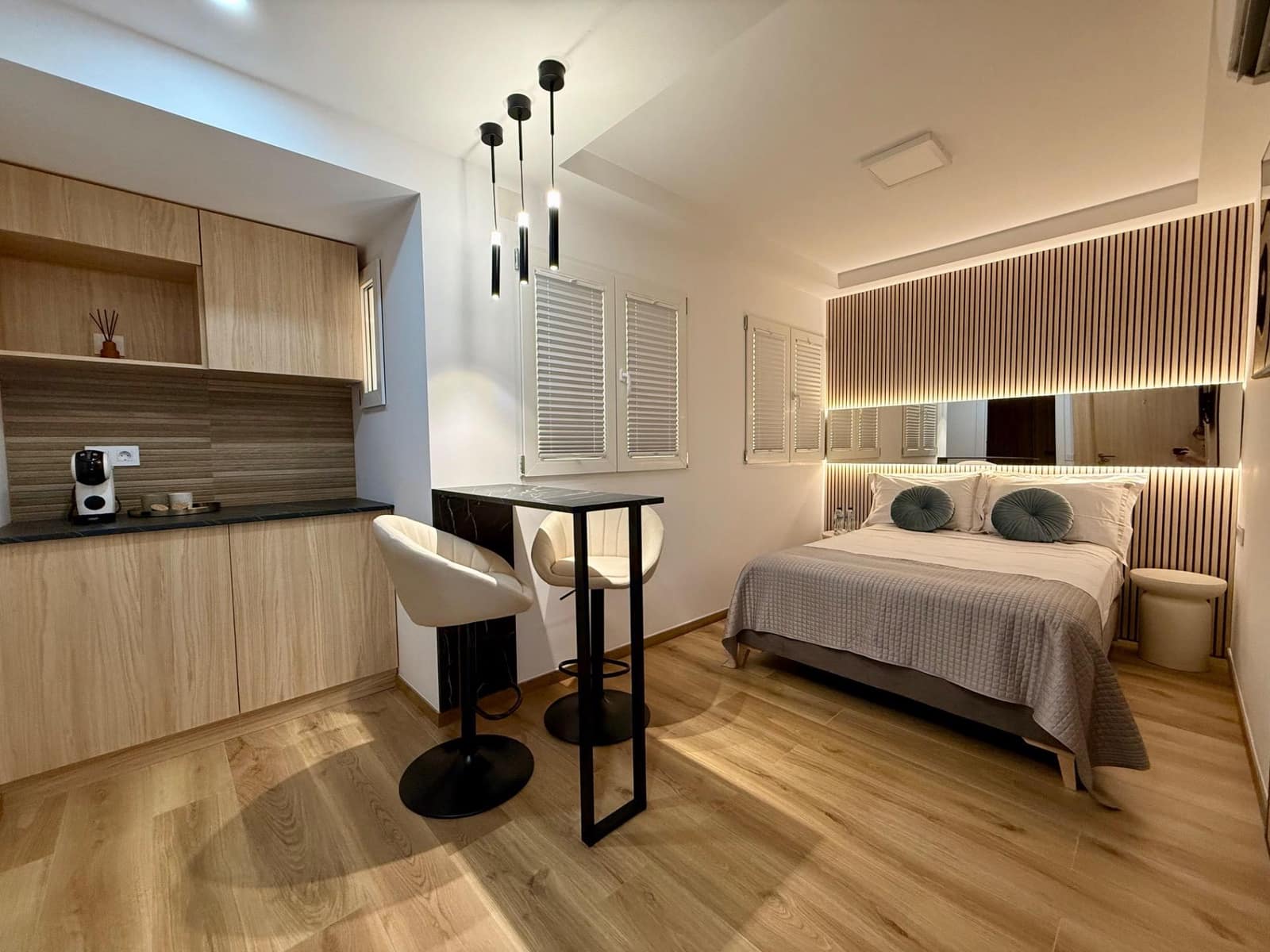 5 sypialnia Pensjonat na sprzedaż w Miasto Alicante / Alacant - 850 000 € (Ref: 9758967)