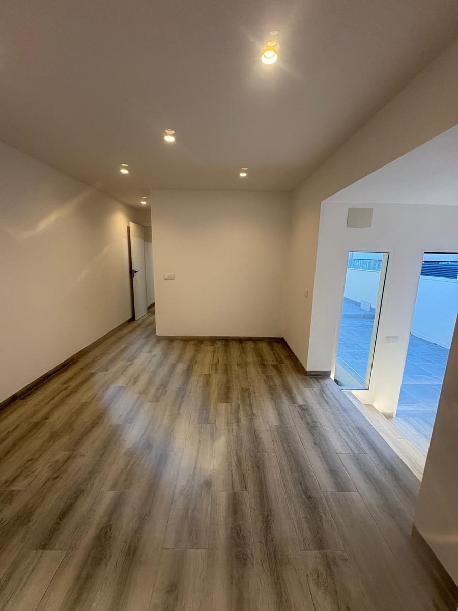 2 sovrum Radhus till salu i Torrevieja - 235 000 € (Ref: 9761981)