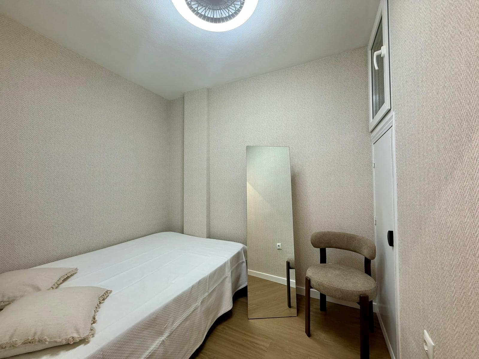 1 Zimmer Apartment zu verkaufen in Torrevieja - 109.900 € (Ref: 9761982)