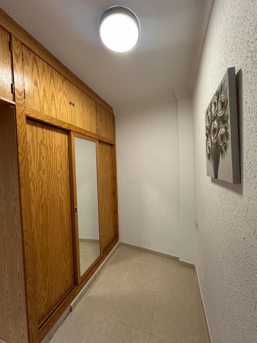 2 quarto Apartamento para venda em Alicante cidade - 140 000 € (Ref: 9761984)