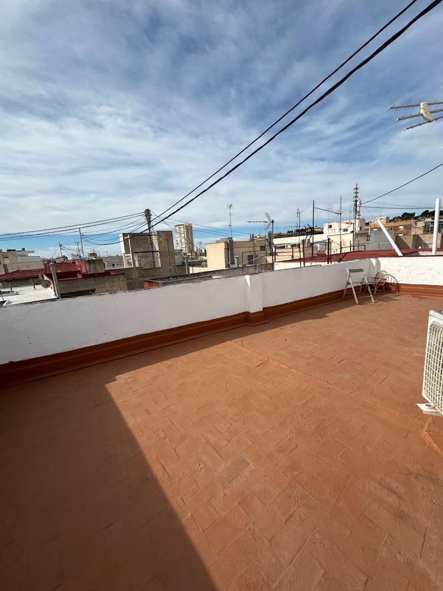 2 quarto Apartamento para venda em Alicante cidade - 140 000 € (Ref: 9761984)