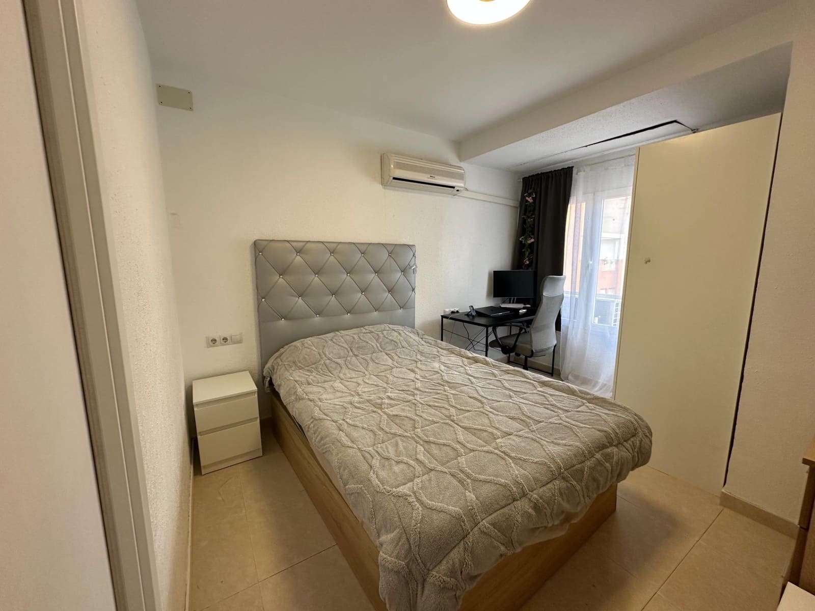 2 bedroom Apartment for sale in Alicante / Alacant city - € 136,000 (Ref: 9761984)