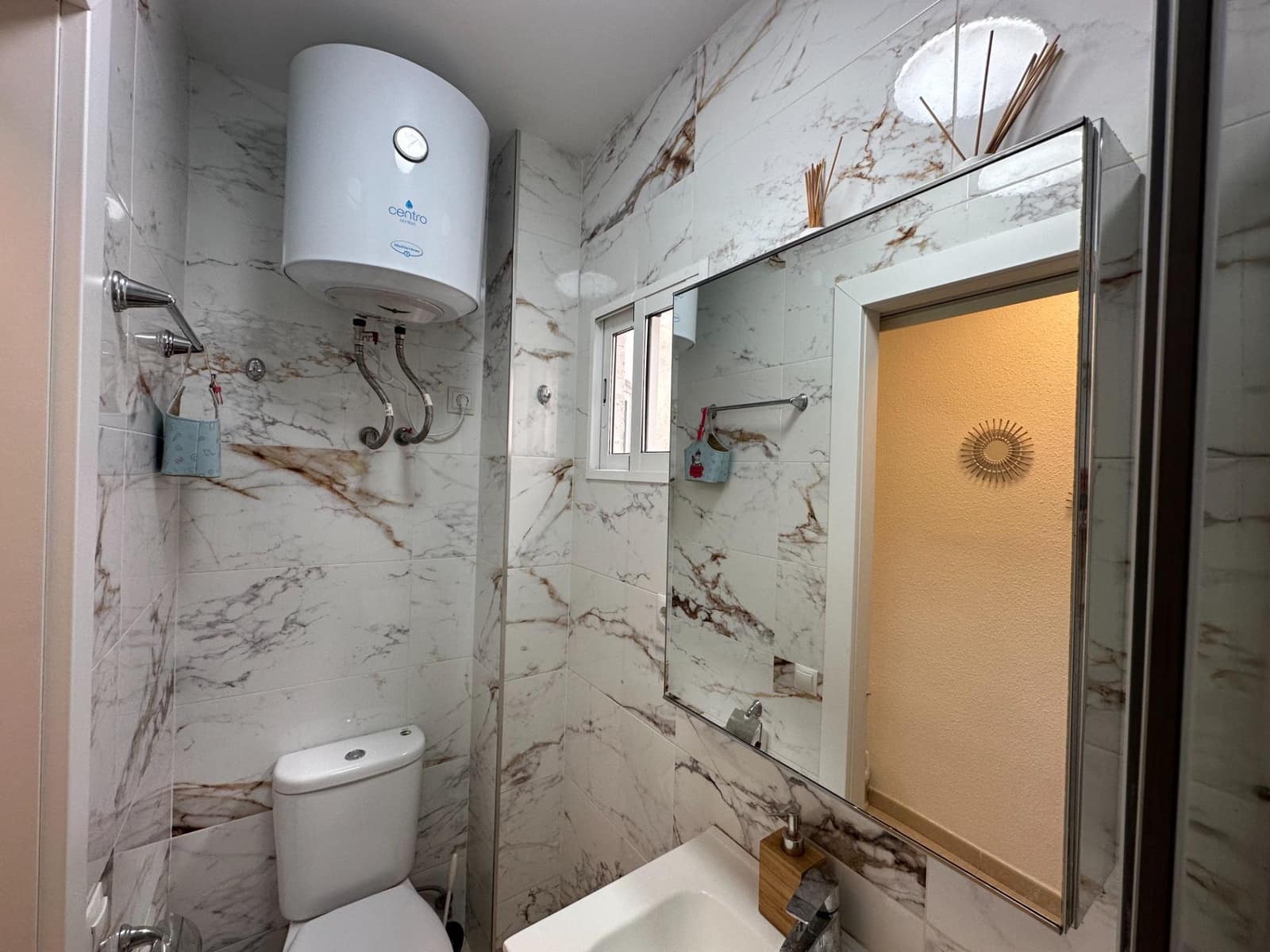 2 bedroom Apartment for sale in Alicante / Alacant city - € 136,000 (Ref: 9761984)