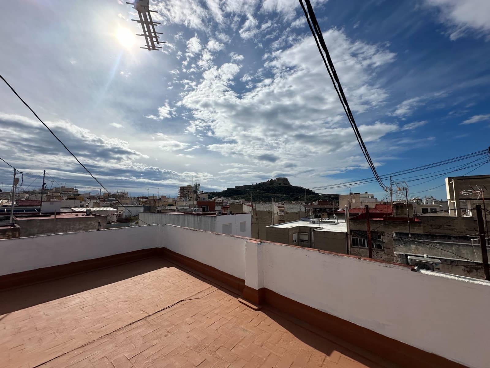 2 bedroom Apartment for sale in Alicante / Alacant city - € 136,000 (Ref: 9761984)