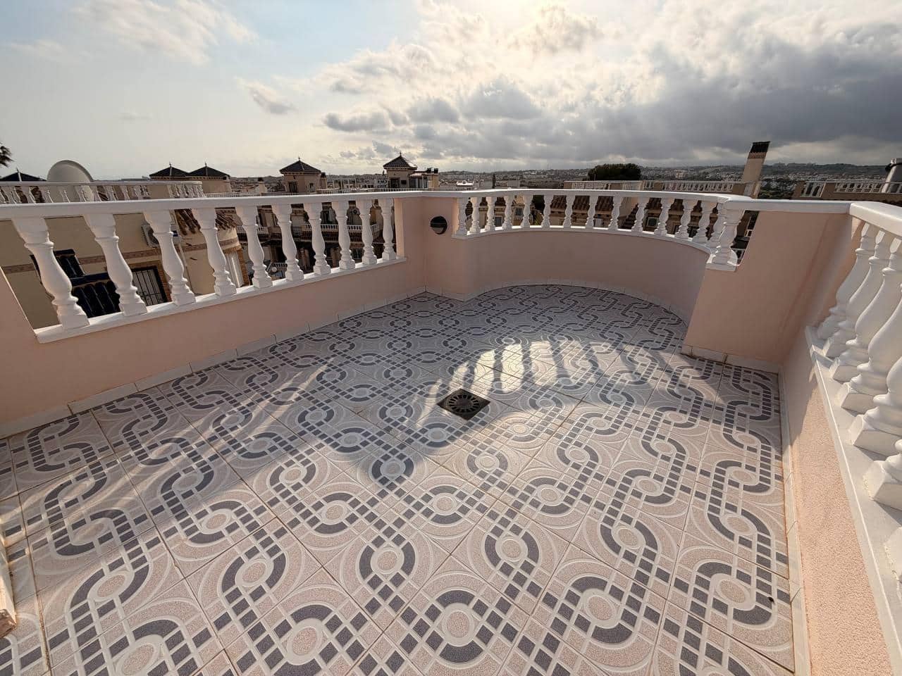 3 bedroom Terraced Villa for sale in Orihuela Costa with pool - € 229,000 (Ref: 9765132)