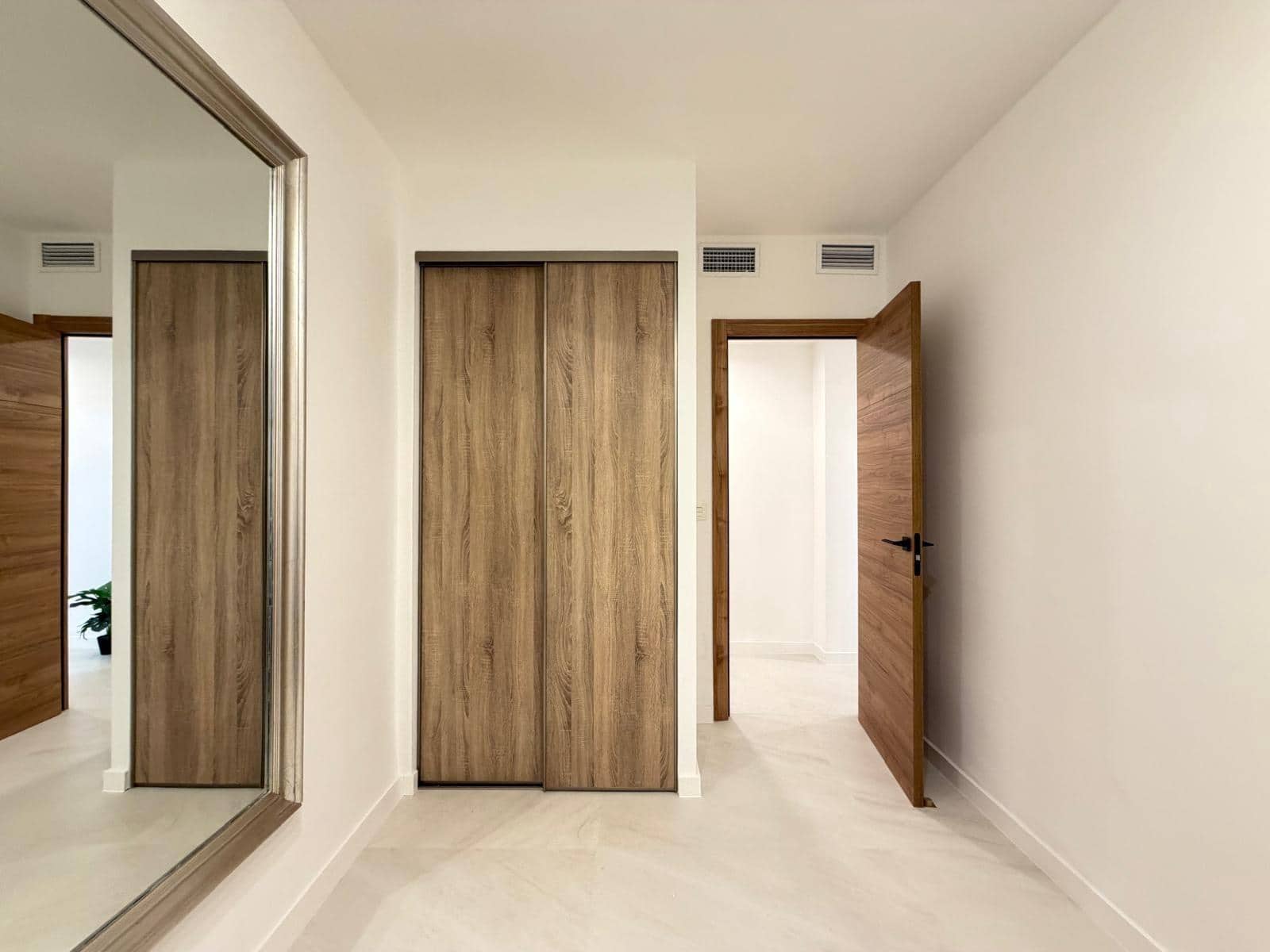 4 soveværelse Lejlighed til salg i Torrevieja - € 277.000 (Ref: 9770662)