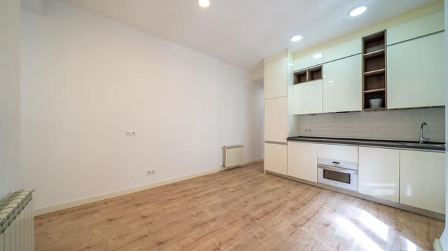 2 bedroom Flat for sale in Imperial, Madrid city - € 487,000 (Ref: 9770663)