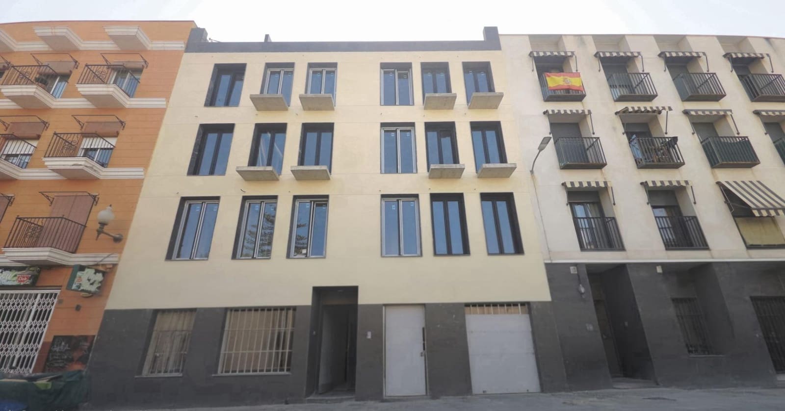 2 sypialnia Mieszkanie na sprzedaż w Miasto Alicante / Alacant z basenem - 299 000 € (Ref: 9773063)