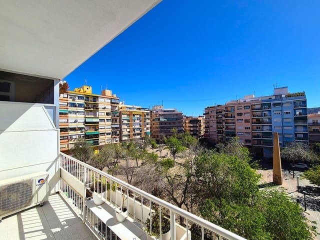 3 soveværelse Lejlighed til salg i Carolinas Altas, Alicante by - € 155.000 (Ref: 9778132)