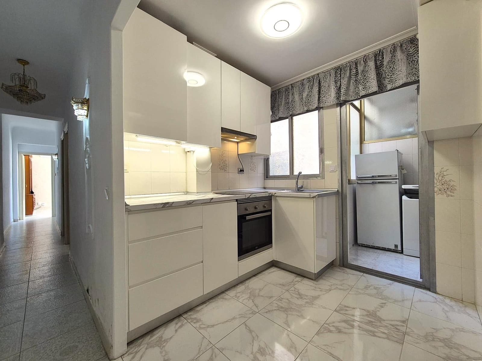 3 soveværelse Lejlighed til salg i Alicante by - € 155.000 (Ref: 9778132)