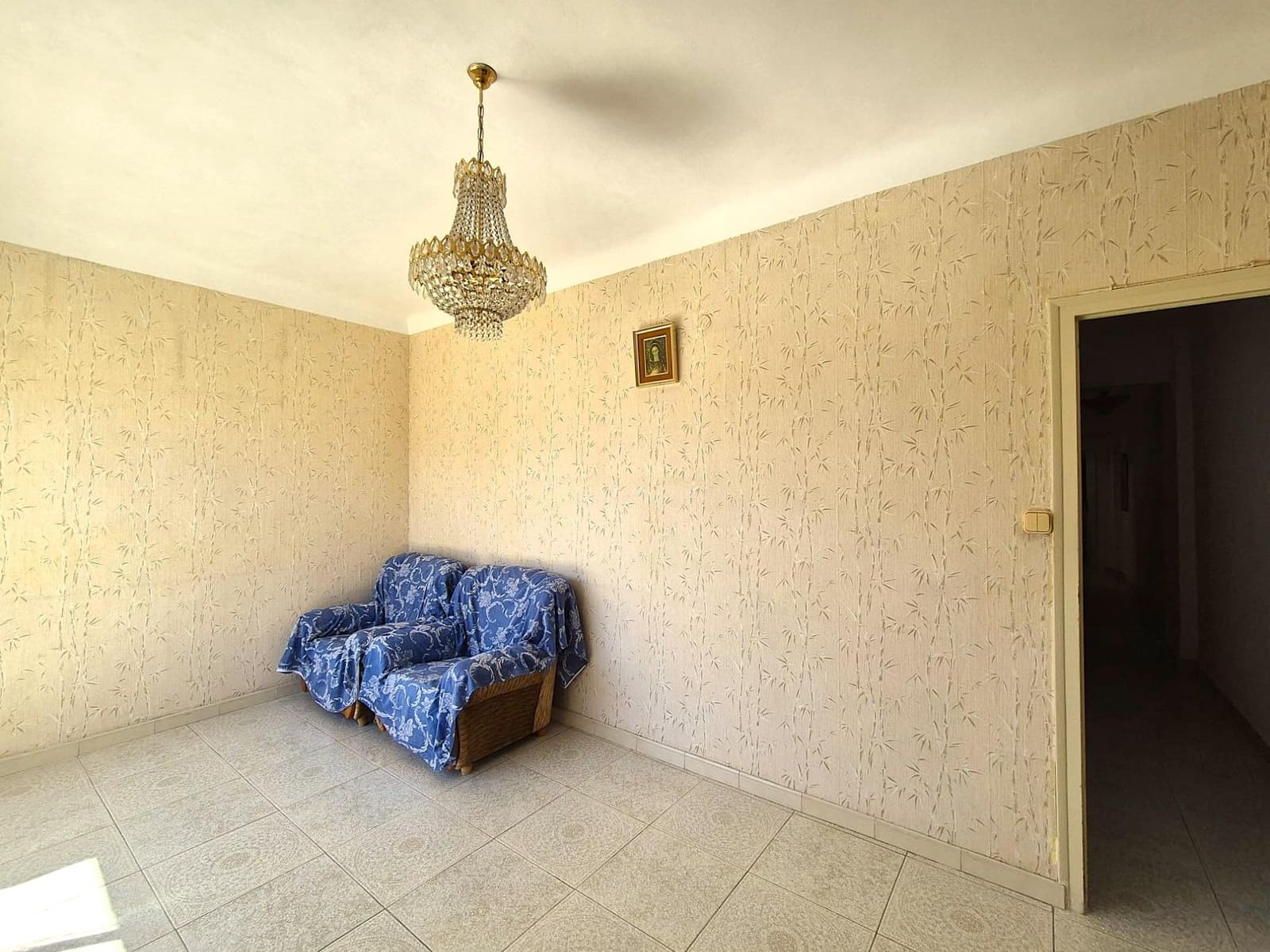 3 bedroom Apartment for sale in Alicante / Alacant city - € 155,000 (Ref: 9778132)