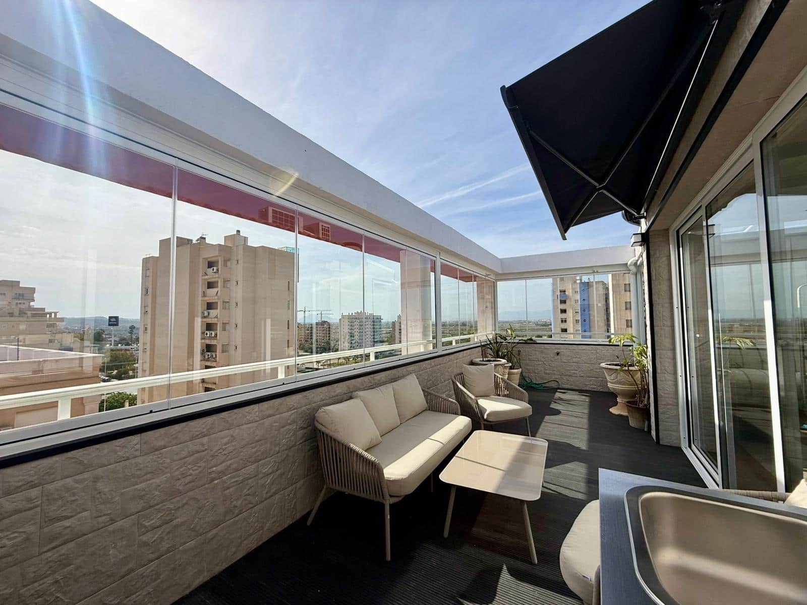 4 slaapkamer Penthouse te koop in Guardamar del Segura met zwembad - € 465.000 (Ref: 9778133)