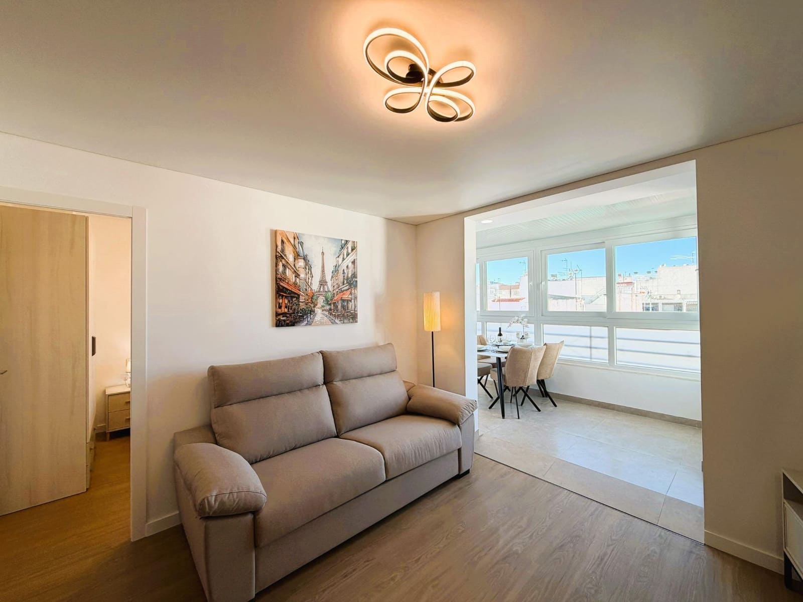 Apartamento de 1 habitación en Torrevieja en venta - 155.000 € (Ref: 9780557)