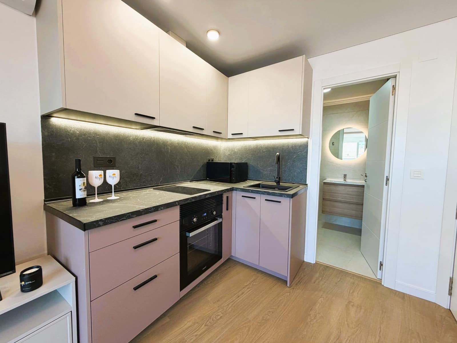 Apartamento de 1 habitación en Torrevieja en venta - 155.000 € (Ref: 9780557)