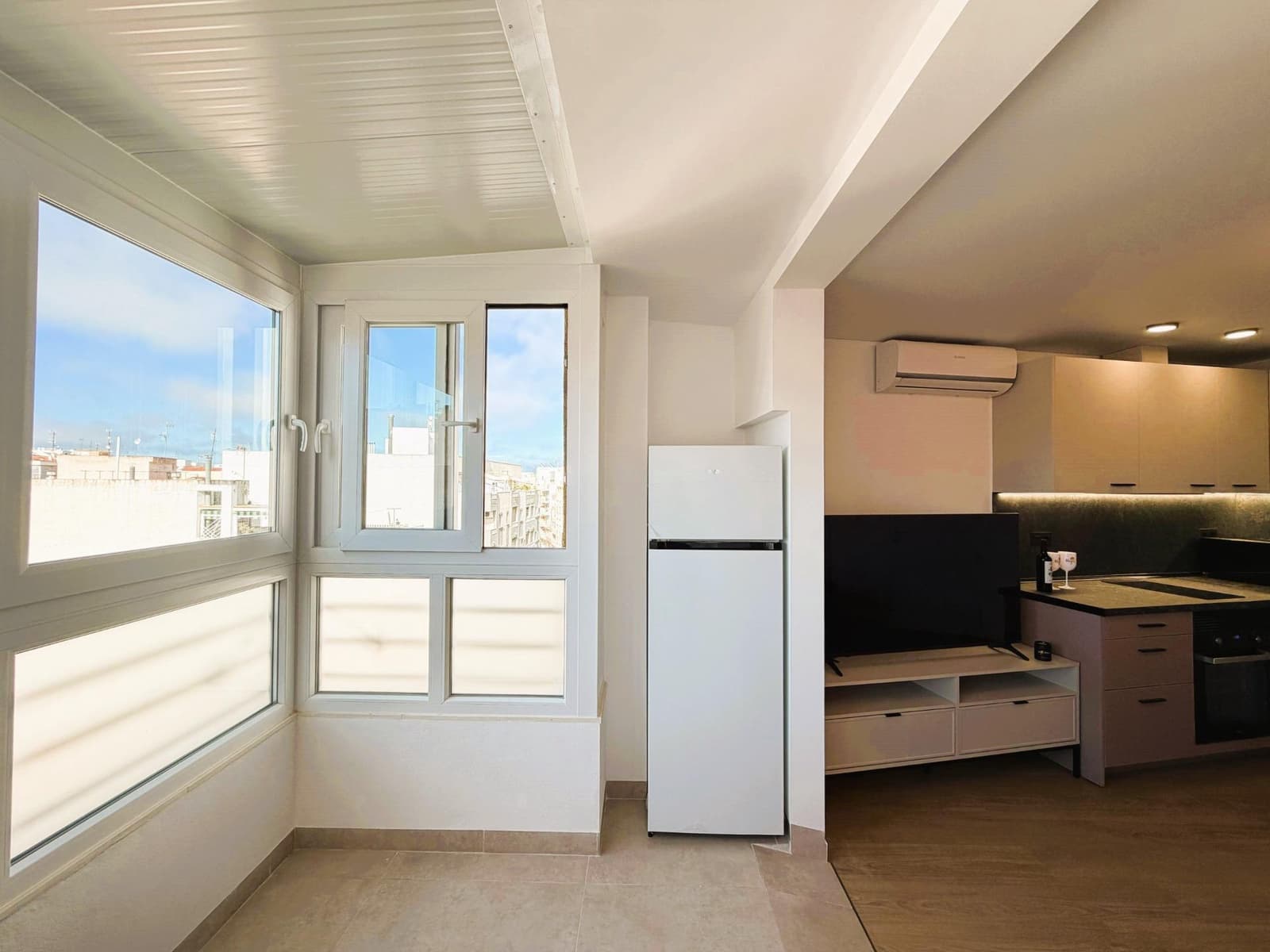 Apartamento de 1 habitación en Torrevieja en venta - 155.000 € (Ref: 9780557)