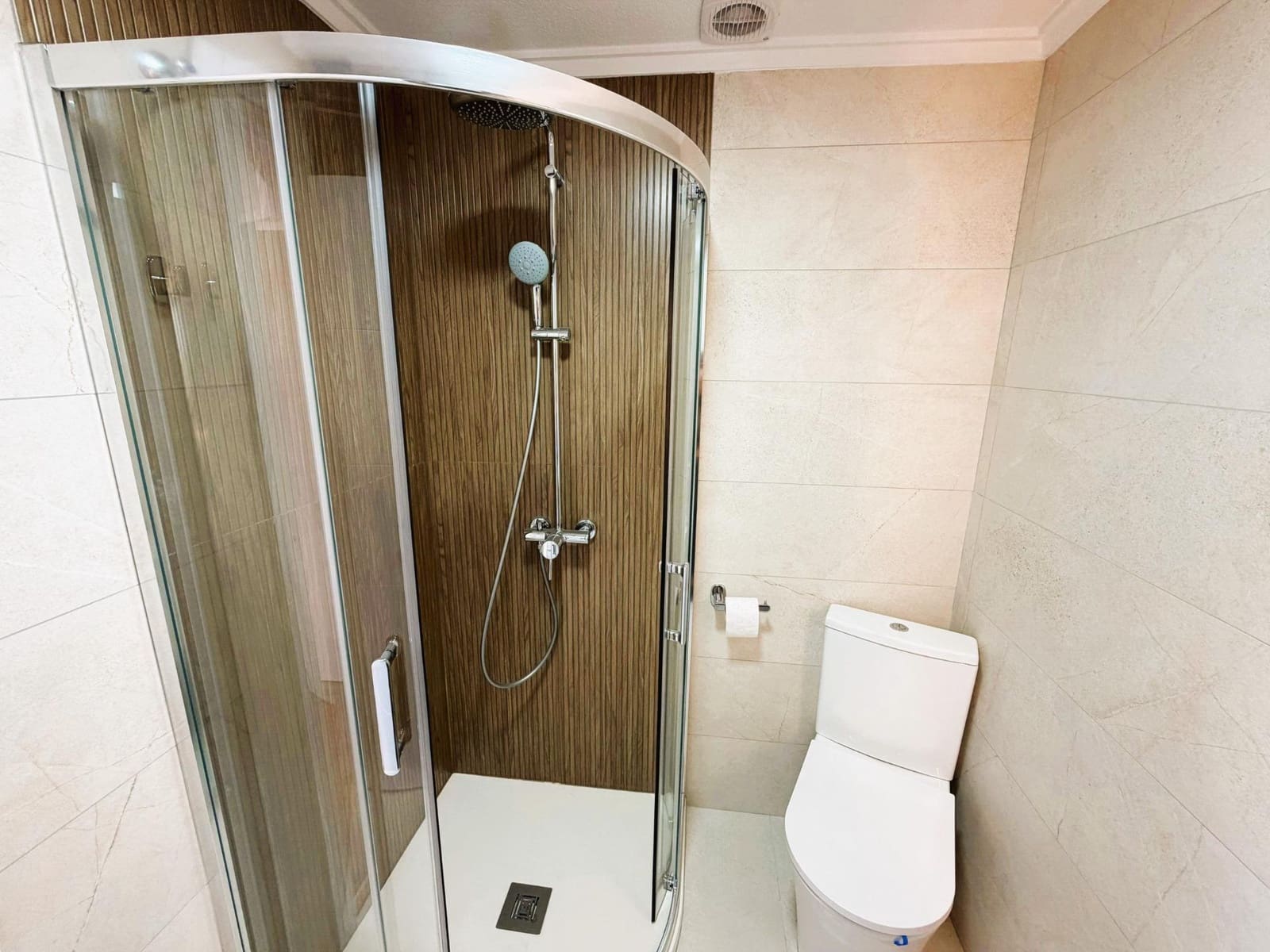 Apartamento de 1 habitación en Torrevieja en venta - 155.000 € (Ref: 9780557)