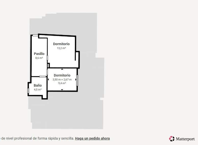 4 soverom Villa til salgs i Torrevieja med svømmebasseng garasje - € 850 000 (Ref: 9780558)