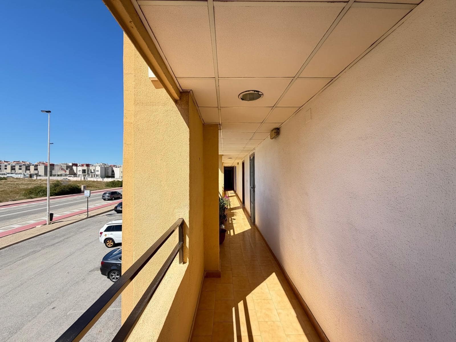 Studio na sprzedaż w Torrevieja - 85 000 € (Ref: 9780559)