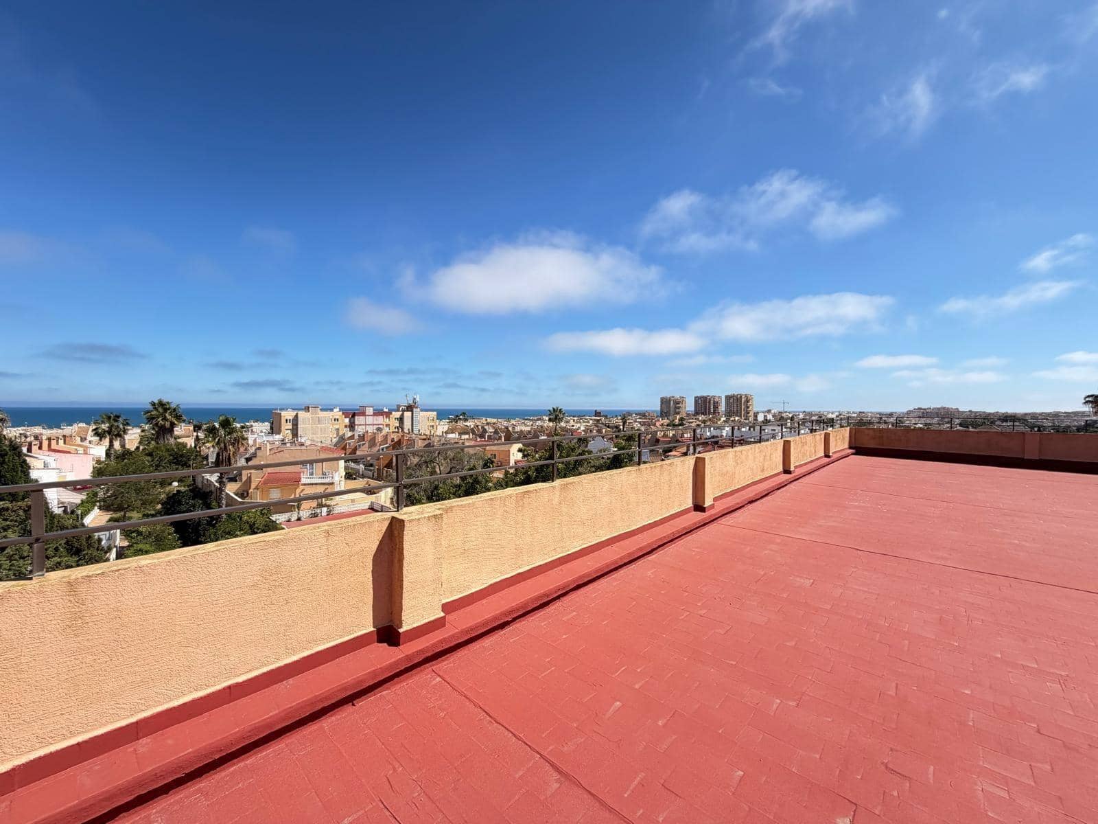 Studio na sprzedaż w Torrevieja - 85 000 € (Ref: 9780559)