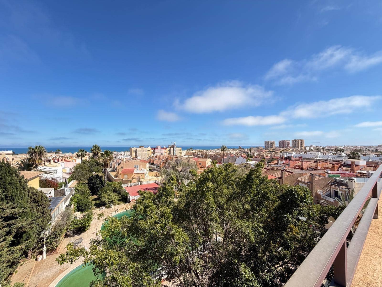 Studio na sprzedaż w Torrevieja - 85 000 € (Ref: 9780559)